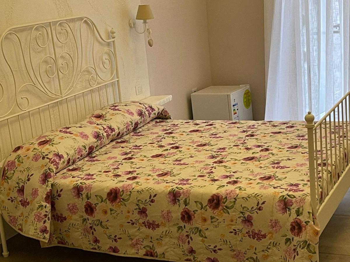 Beb La Gemma Bed and Breakfast Νάπολη Εξωτερικό φωτογραφία