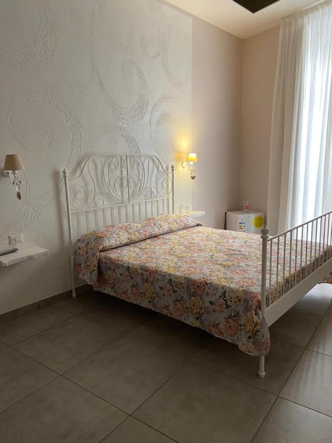 Beb La Gemma Bed and Breakfast Νάπολη Εξωτερικό φωτογραφία