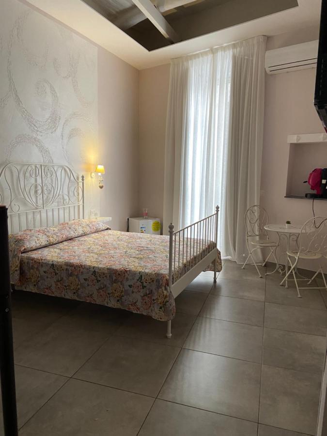 Beb La Gemma Bed and Breakfast Νάπολη Εξωτερικό φωτογραφία