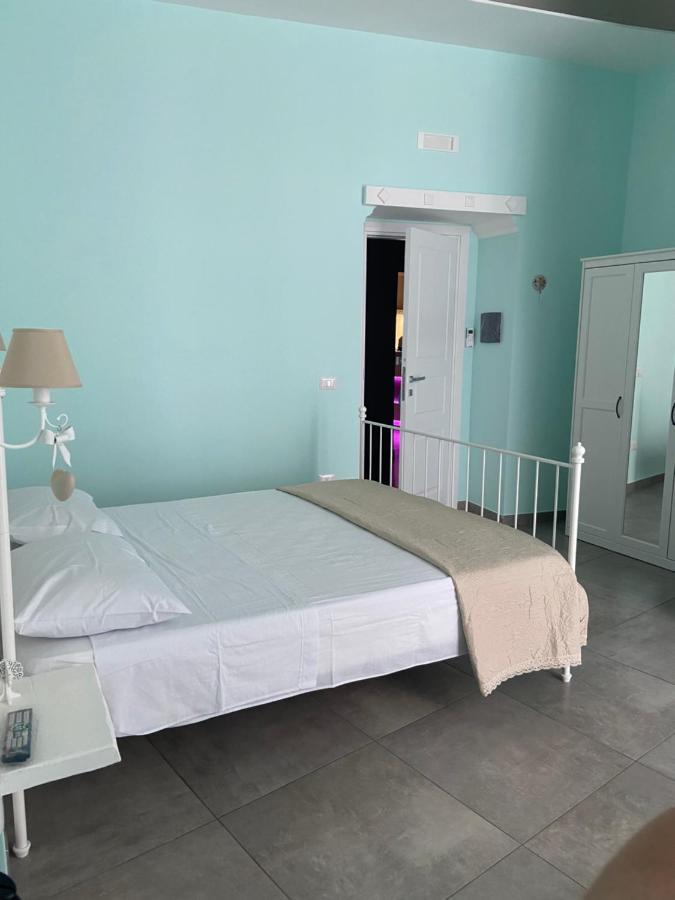 Beb La Gemma Bed and Breakfast Νάπολη Εξωτερικό φωτογραφία