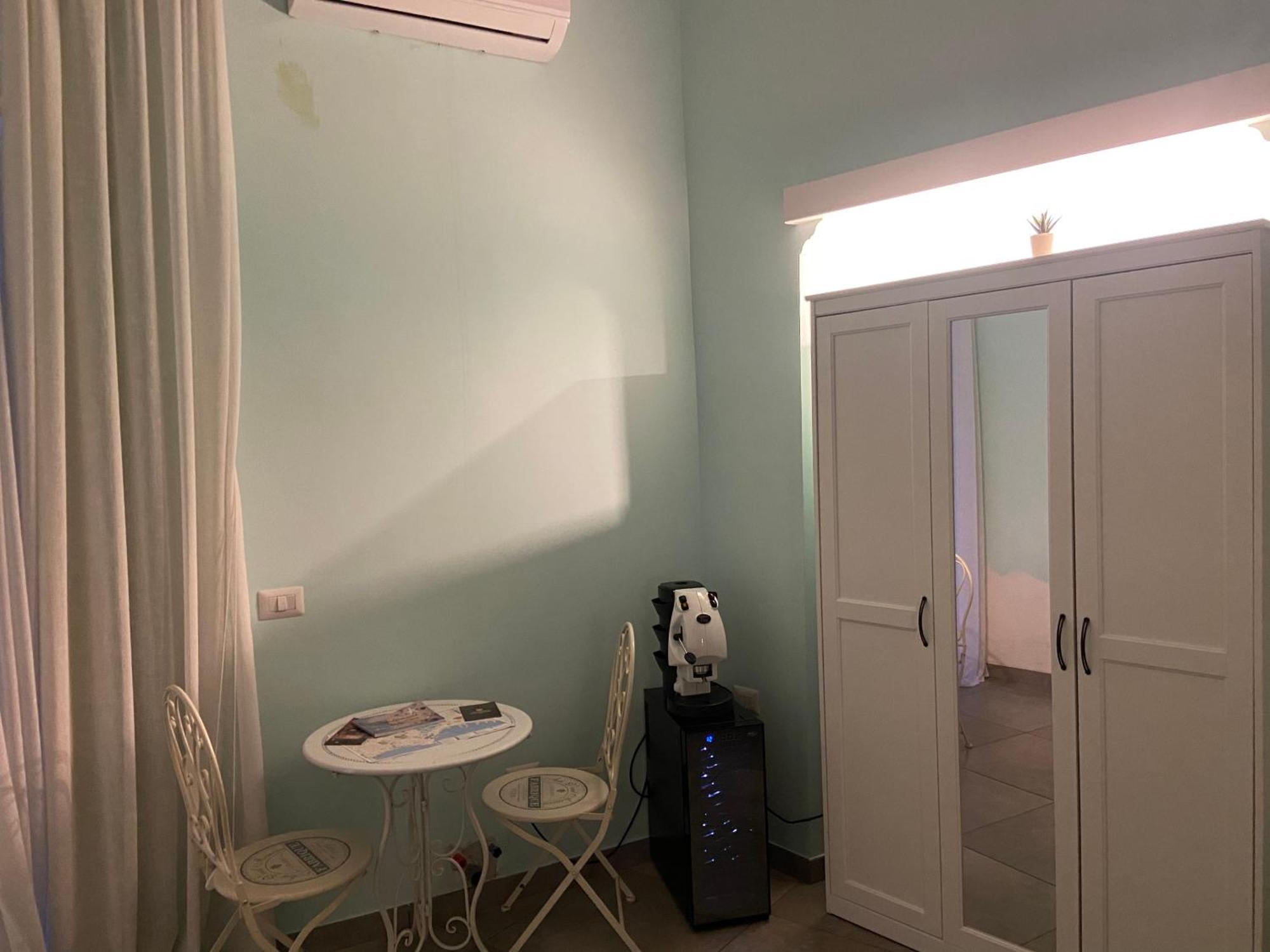 Beb La Gemma Bed and Breakfast Νάπολη Εξωτερικό φωτογραφία
