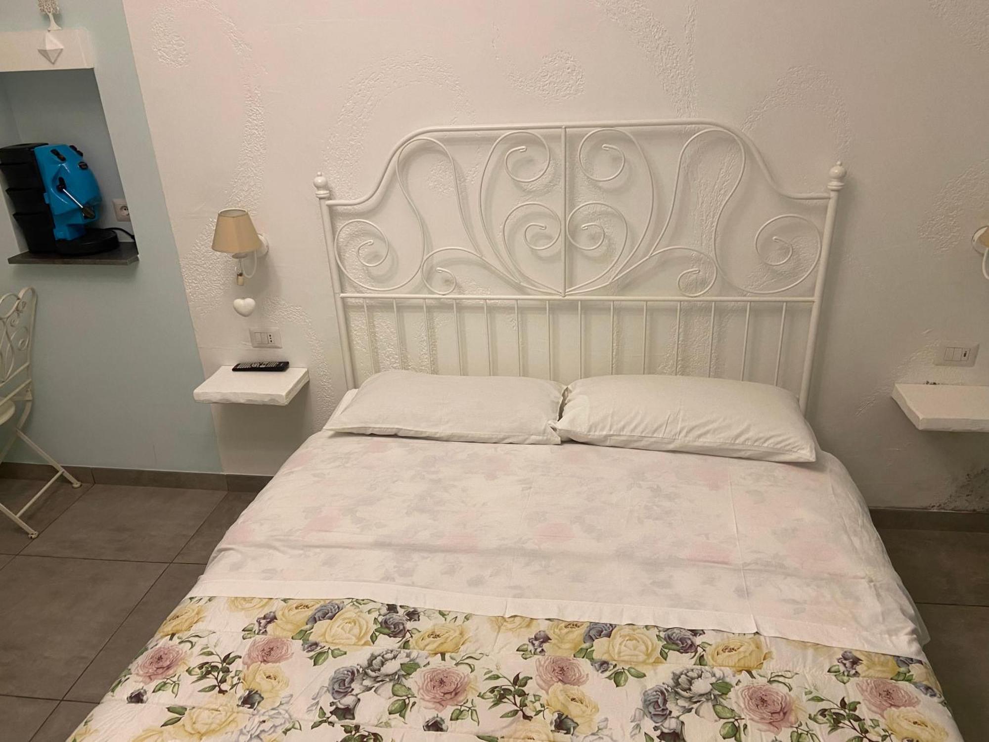 Beb La Gemma Bed and Breakfast Νάπολη Εξωτερικό φωτογραφία