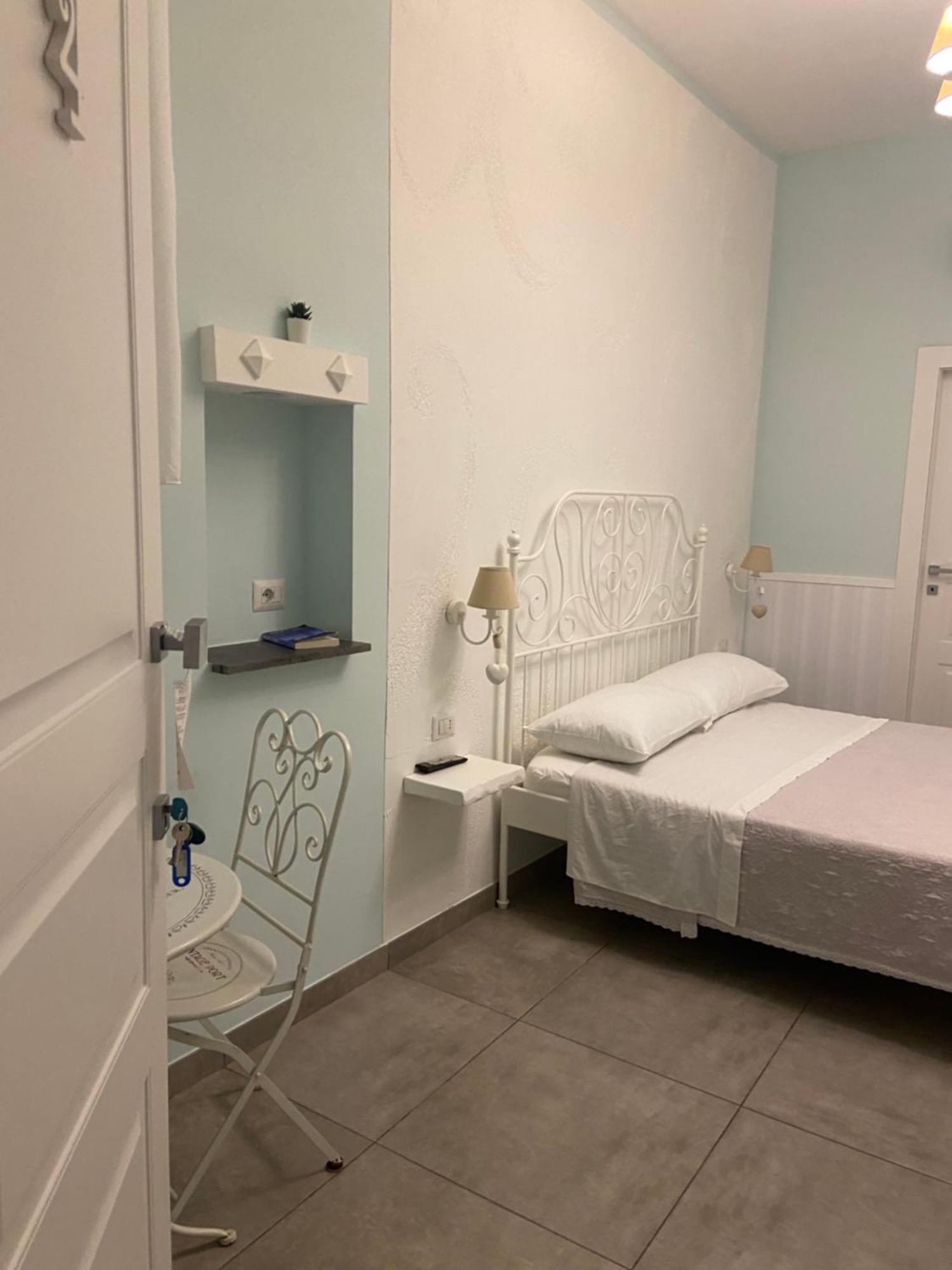 Beb La Gemma Bed and Breakfast Νάπολη Εξωτερικό φωτογραφία